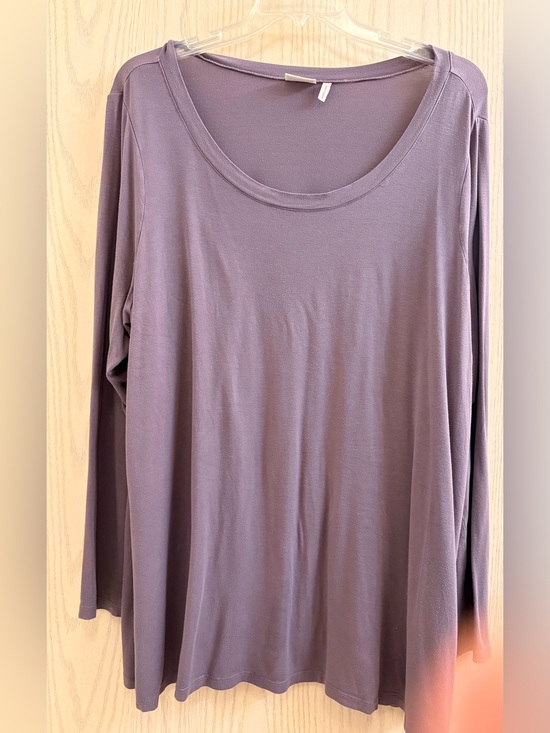 LOGO by Lori Goldstein Tops - LOGO by Lori Goldstein Muted Purple Long Sleeve Scoop Neck Top